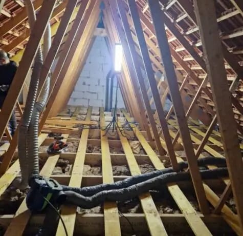 Charpente traditionnelle en bois